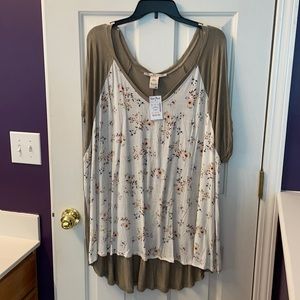 NWTs high low tunic type top by American Rag 3X